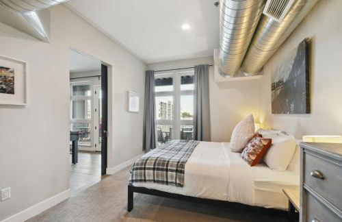 3198 Graffiti & Skyline at RiNo Art Lofts - Foto 50