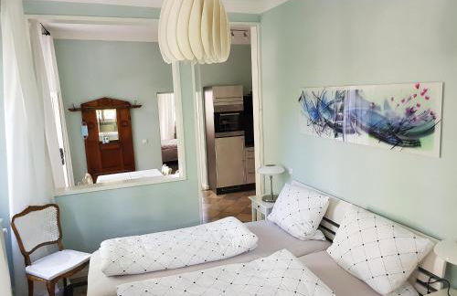 Ehem. Sommerresidenz von Fürst Friedrich III. App.1 und App.2 - Foto 20