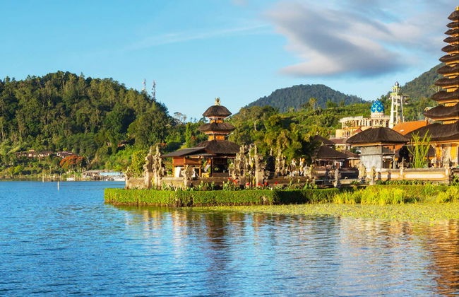 Tour privato di Tanah Lot, cascata di Nungnung e Bedugul - Foto 1