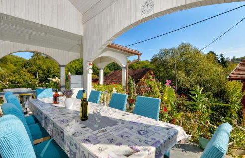 Awesome Home In Nespes - Foto 13