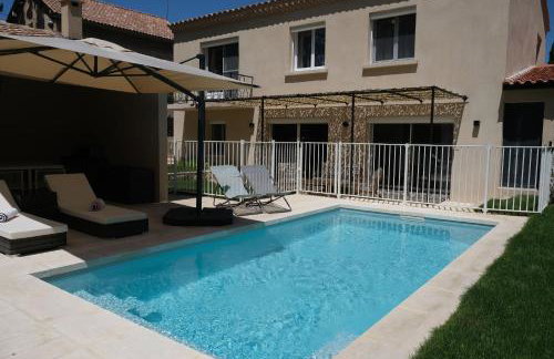 Air-conditioned villa heated pool Alpilles, sleeps 8 LS1-456 - Foto 6
