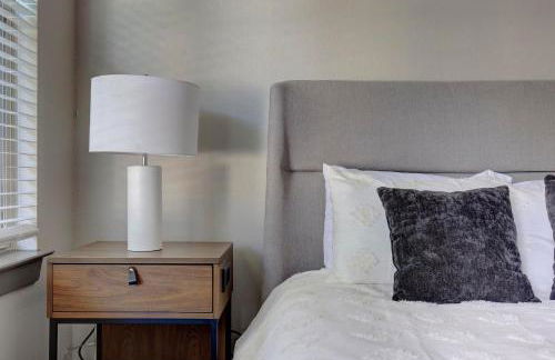 Landing Incredible 2BD Clubhouse Pool - Foto 12