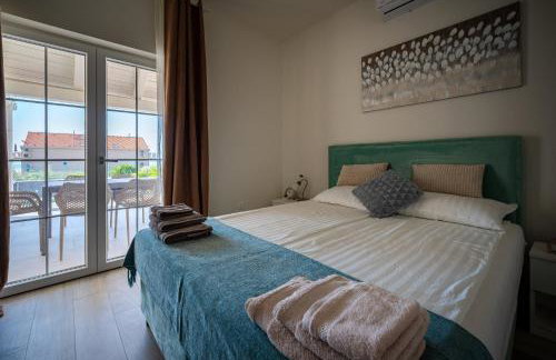 Villa Bohemica with Private Heated Pool - Photo 17