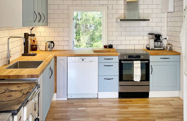 4 Person Holiday Home in Djurhamn - Photo 16