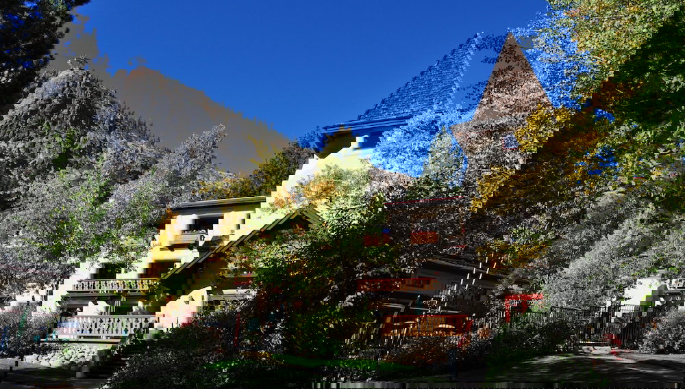 Olympic Village Inn - Foto 1, Imagem principal