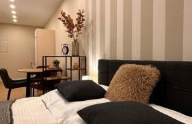 Bellahomes, Aircondition, private Parking, Netflix, Airport 30 Minuten - Foto 5