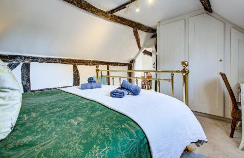 Eglantine - Photo 21