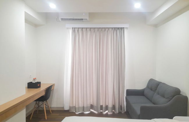 Tranquil And Modern Studio At Mataram City Apartment - Foto 16