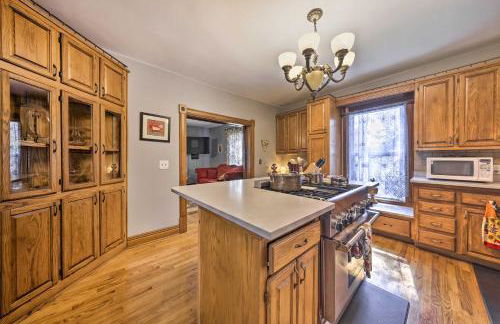 The Farm House with Deck and Historic Charm! - Foto 13