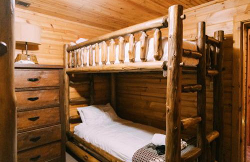 Creekside Oasis! - Foto 27