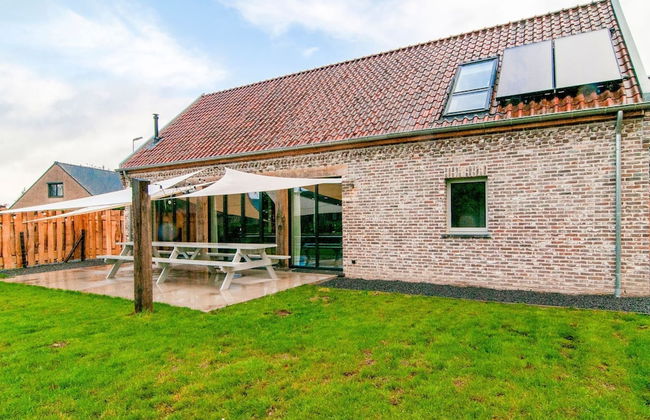 Holiday Home in Bocholt With Fenced Garden - Foto 1