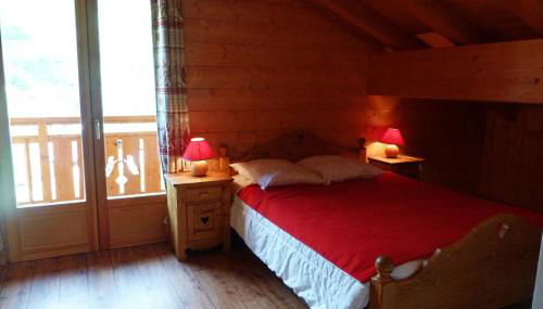 Chalet ambiance montagne, 10 personnes, 4 chambres - CH15 - Foto 3, Other
