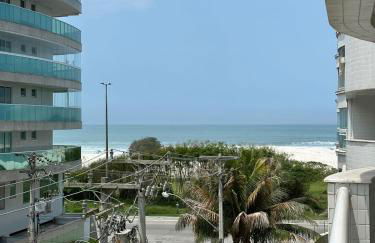 Apartamento 3 Quartos em Frente à Praia do Forte - Photo 4