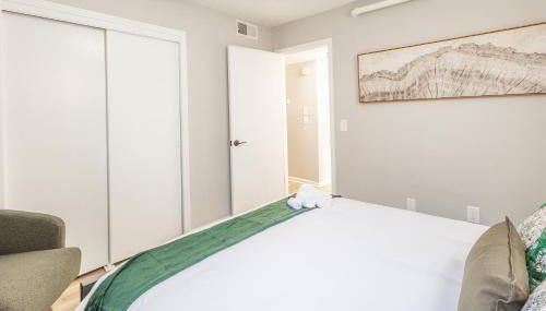 Near Flint Hills Discovery Center & Aggieville - Foto 4