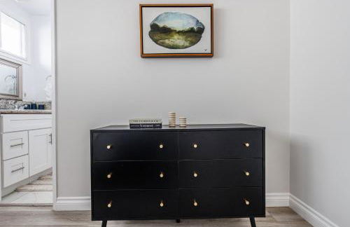 Spacious 2-Bedroom Duplex in Beverly Hills Residential Area - Foto 36