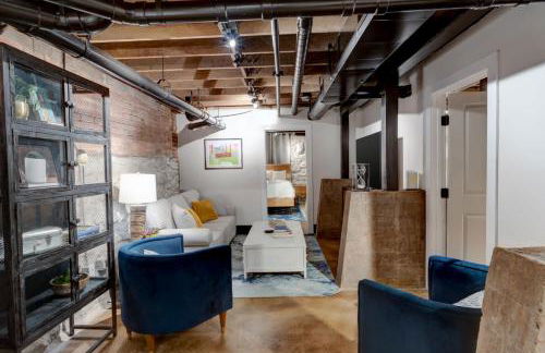 Historic Stay Near Downtown - Foto 16