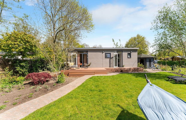 Luxury Chalet Near Ouddorp With Garden - Photo 1