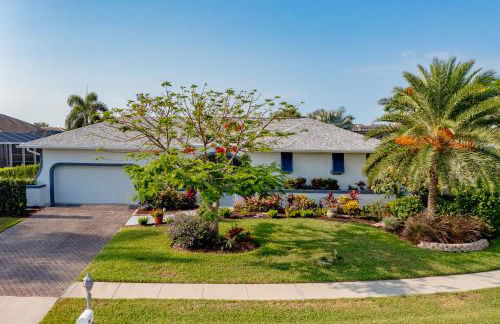 Chez Flamingo I Walk to Beach I Pet Friendly - Foto 23