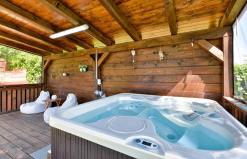 Amazing Home In Lopatinec With Jacuzzi - Foto 15