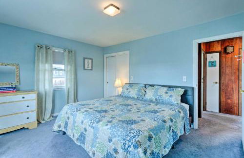 Rhode Island Oceanview Retreat Walk to Shore! - Foto 18