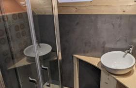 Centre Village - 50m2 Rénové Vue montagne avec Balcon plein Sud - Foto 11