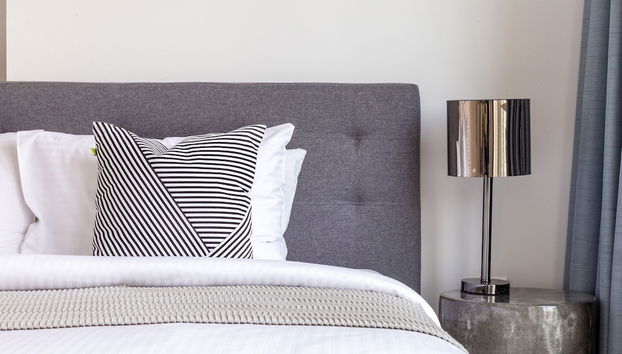 Superior and Upgraded 1BR in Heart of Marina! - Foto 2, Habitación