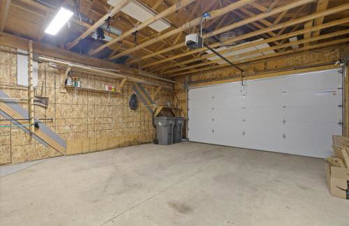 Mapleton - Workfriendly, football table, yard, free parking - Photo 43