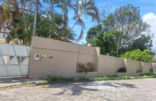 Casa Quaresmeiras - Foto 4