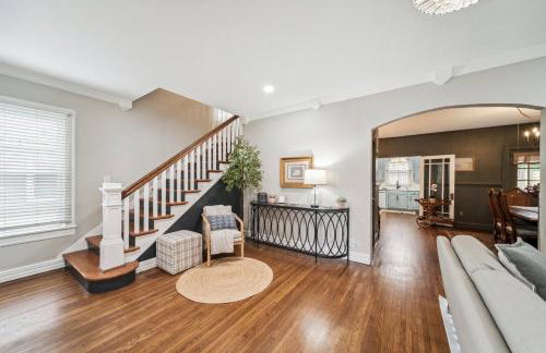 Hottub, Pool Table, Basketball, Firepit, Sleeps 8 - Photo 24