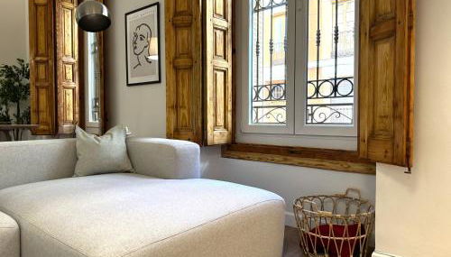 Lujoso Apartamento en Chamberí by beBalmy - Foto 2