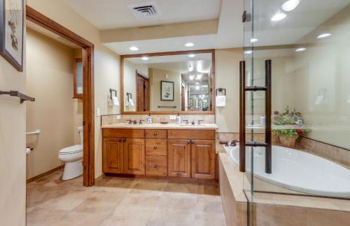 Central McCall Getaway Walk to Payette Lake! - Foto 16