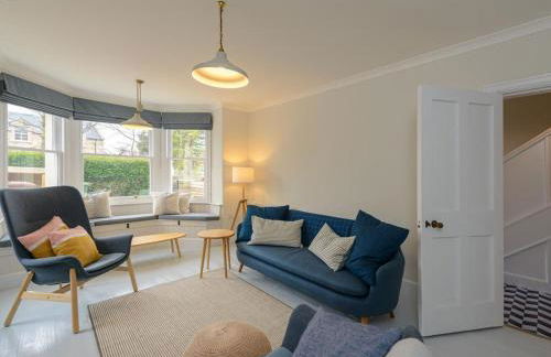 Marine House - Photo 2