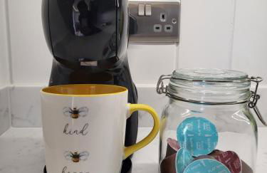 Cosy Hut Immersed in Nature with Private Hot Tub - Foto 40