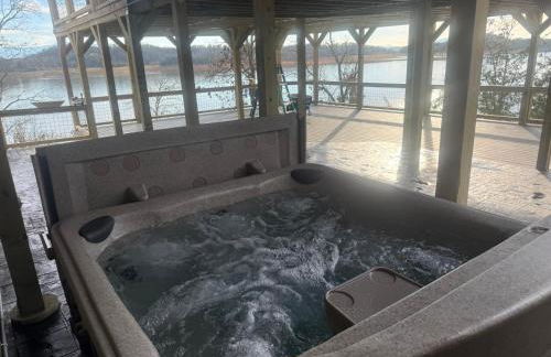 The Overlook on Douglas Lake -Waterfront Luxury - Photo 6