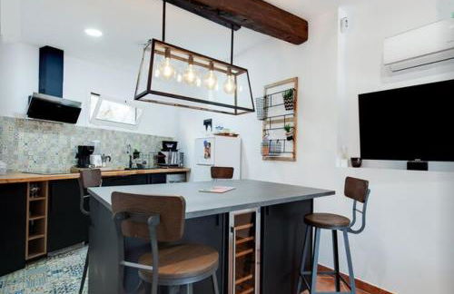 Detached villa for 6 People in Lloret de Mar with comunal Outdoor swimming pool - Foto 8