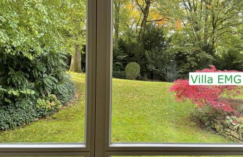 Luxus Ferienhaus Villa EMG Emsdetten nah Münster, Osnabrück, Rheine für Familien Gruppen bis 17 Personen, Pool, Whirlpool, Garten, Kamin, 6SZ - Foto 7