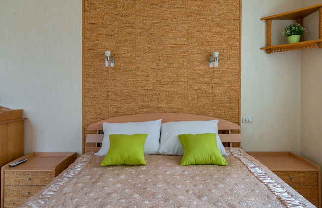 Apartment 5-Liniya - Photo 4