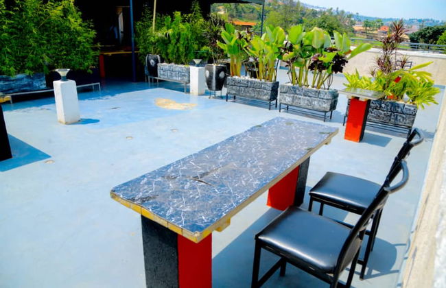 Macchiato Suites - Photo 36