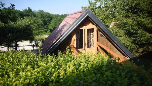 Robinson Horseville - Photo 1