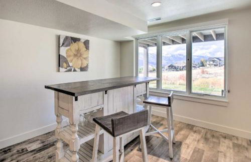 Scenic Eden Gem with Hot Tub about 6 Mi to Ski Area - Foto 12