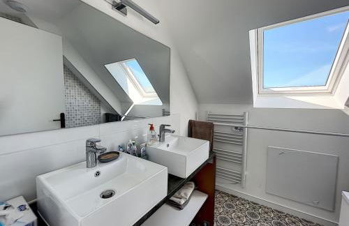 Villa moderne au calme, terrasse, jardin clos, à 500m de la plage de Kairon, proche commerces et loisirs - FR-1-361-372 - Photo 13