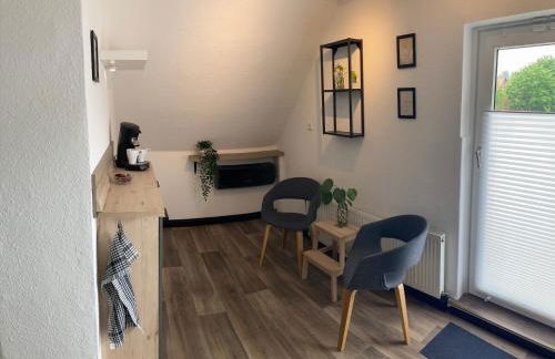 Kaffee, Klima, Klappsessel - Zentrale FeWo für 5 Gäste, Nähe Bahnhof - Photo 18