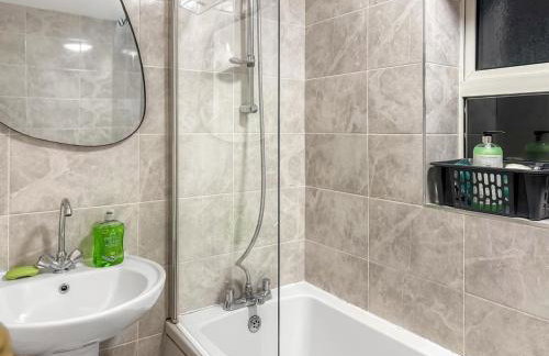 Barnsley Terrace Getaway Nearby Peak District - Foto 16