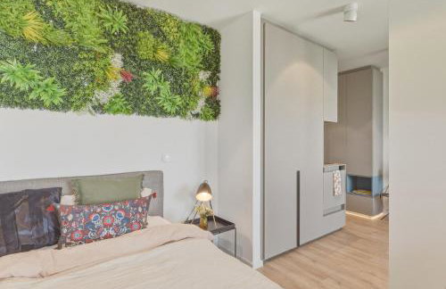 Business suite with skyline view with parking space - Foto 4