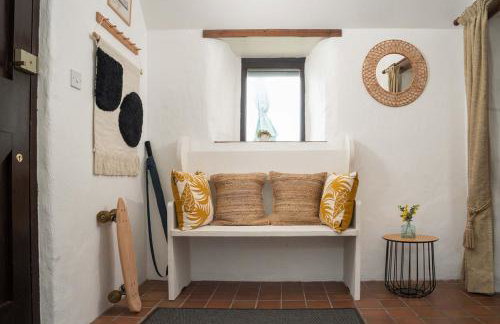 Naut Retreat, The Big Barn - Spacious & cosy cottage, walk to Porthcurno beach, Pedn Vouder & Minack Theatre - Photo 47