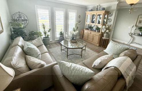 Waterfront Oasis with Private Heated Pool & Dock - Foto 8