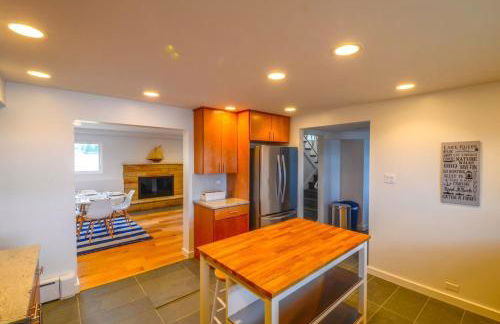 Secluded Lake Retreat - Private Beach, Pier & Fire Pit - Photo 11