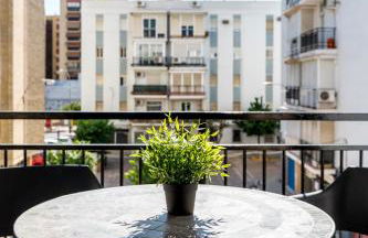 La Francesa Triana - Foto 12