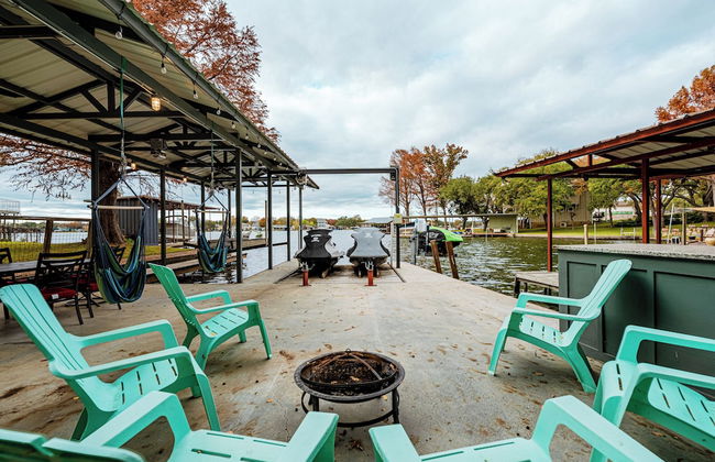 Lake LBJ Waterfront Family-friendly Retreat! - Photo 23