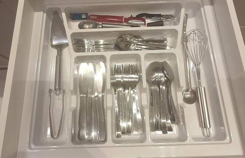 Sobrado com piscina, banheira e garagem coberta. - Foto 54